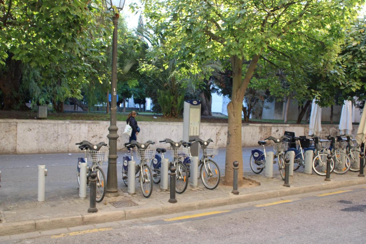 Hotspot Valencia Hostel Exterior photo